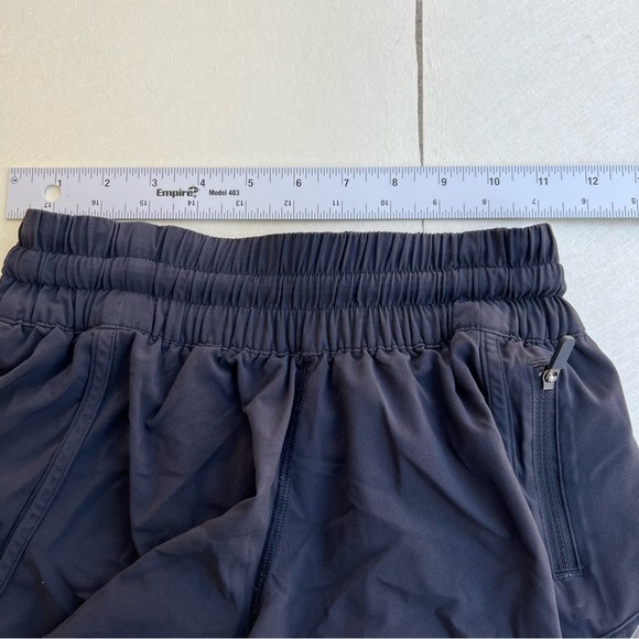 lululemon Athletic Shorts with lined  Women Size 4 - Picture 4 of 6